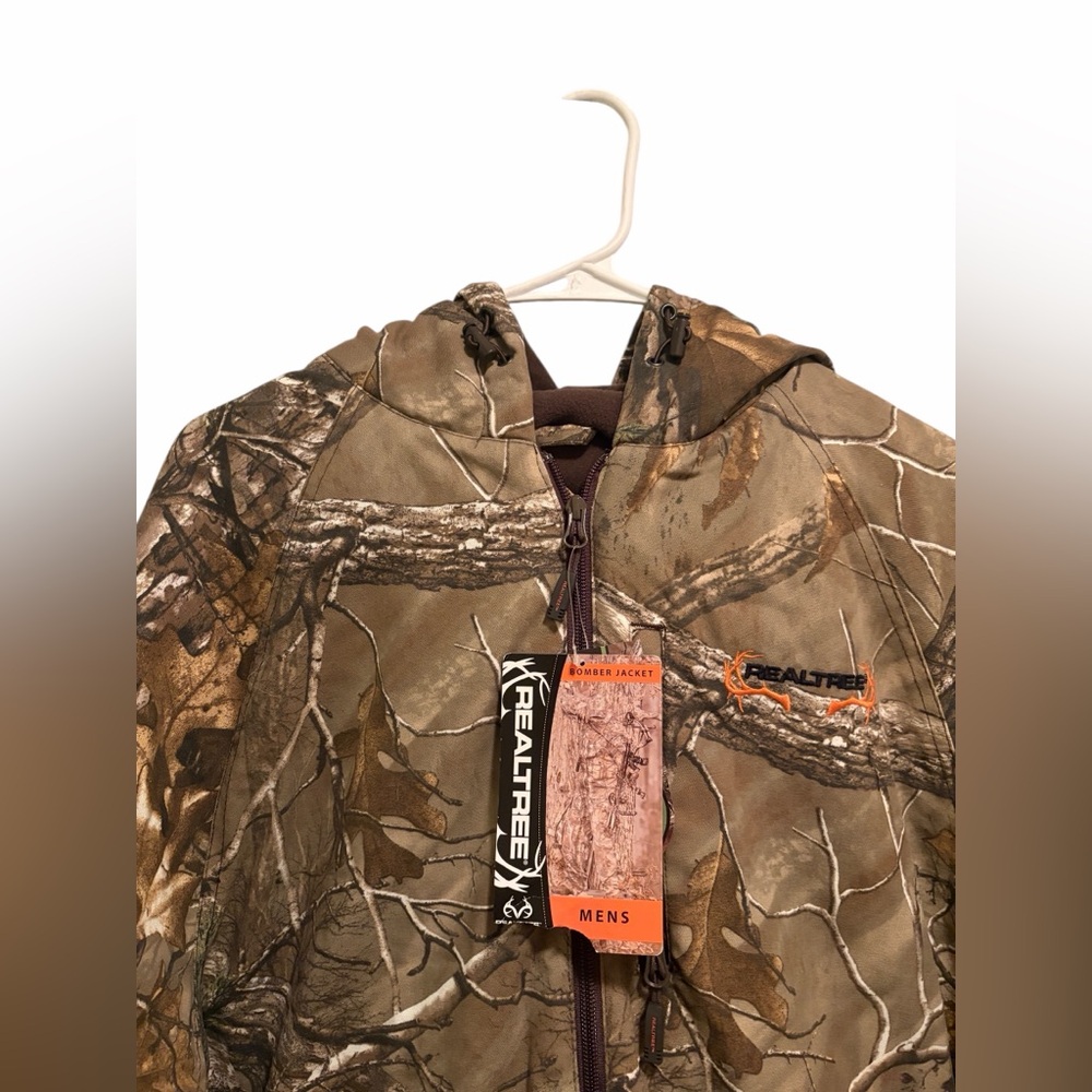 RealTree Men’s Bomber Jacket. Size XL. New with tags - Picture 4 of 10